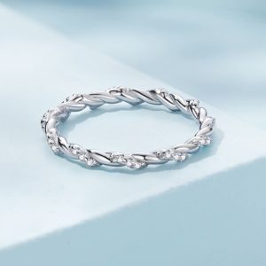 Solid 925 Signature Silver Twisted Crystal String Ring
