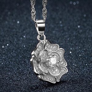 Solid 925 Sterling Silver Flowery Pendant